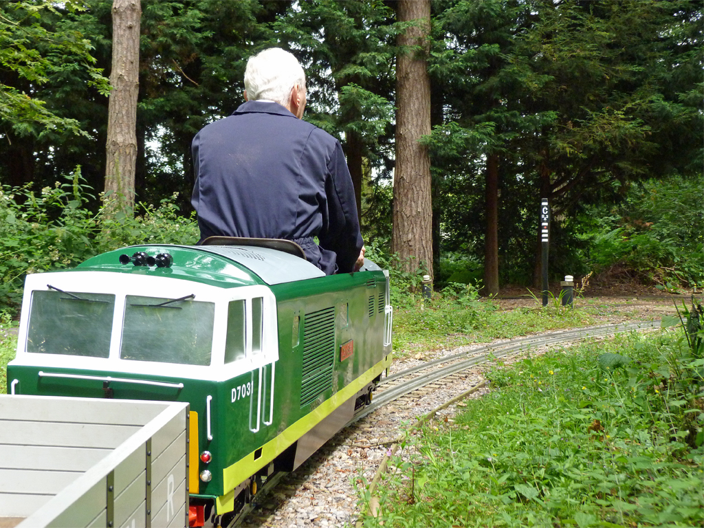 Mardyke Hymek D7031 'Dark Star' at Pinewood