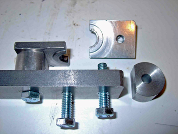 Wheel bearing puller