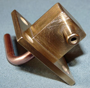 Vacuum brake connector