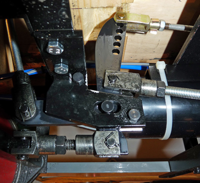 Brake compensator linkage